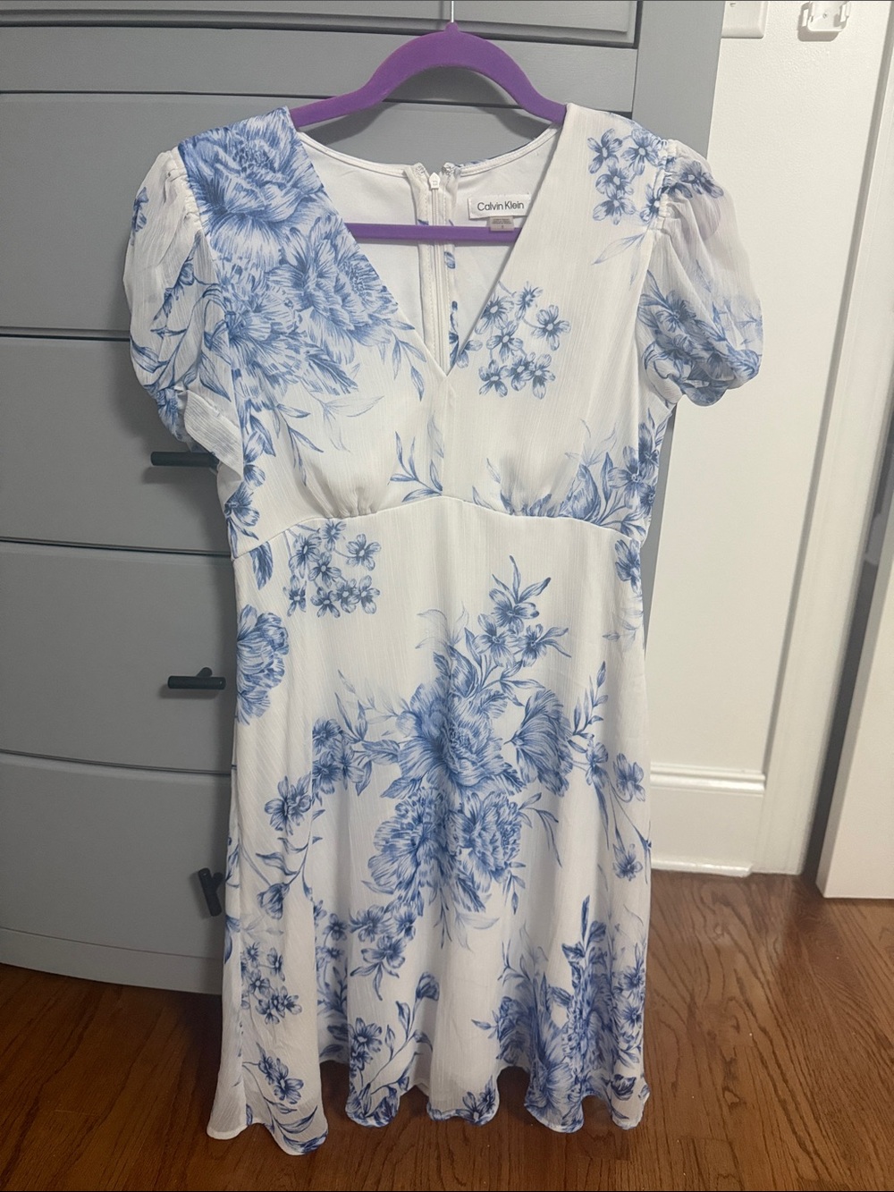 Calvin Klein White Blue Floral V-Neck Puff Sleeve Midi